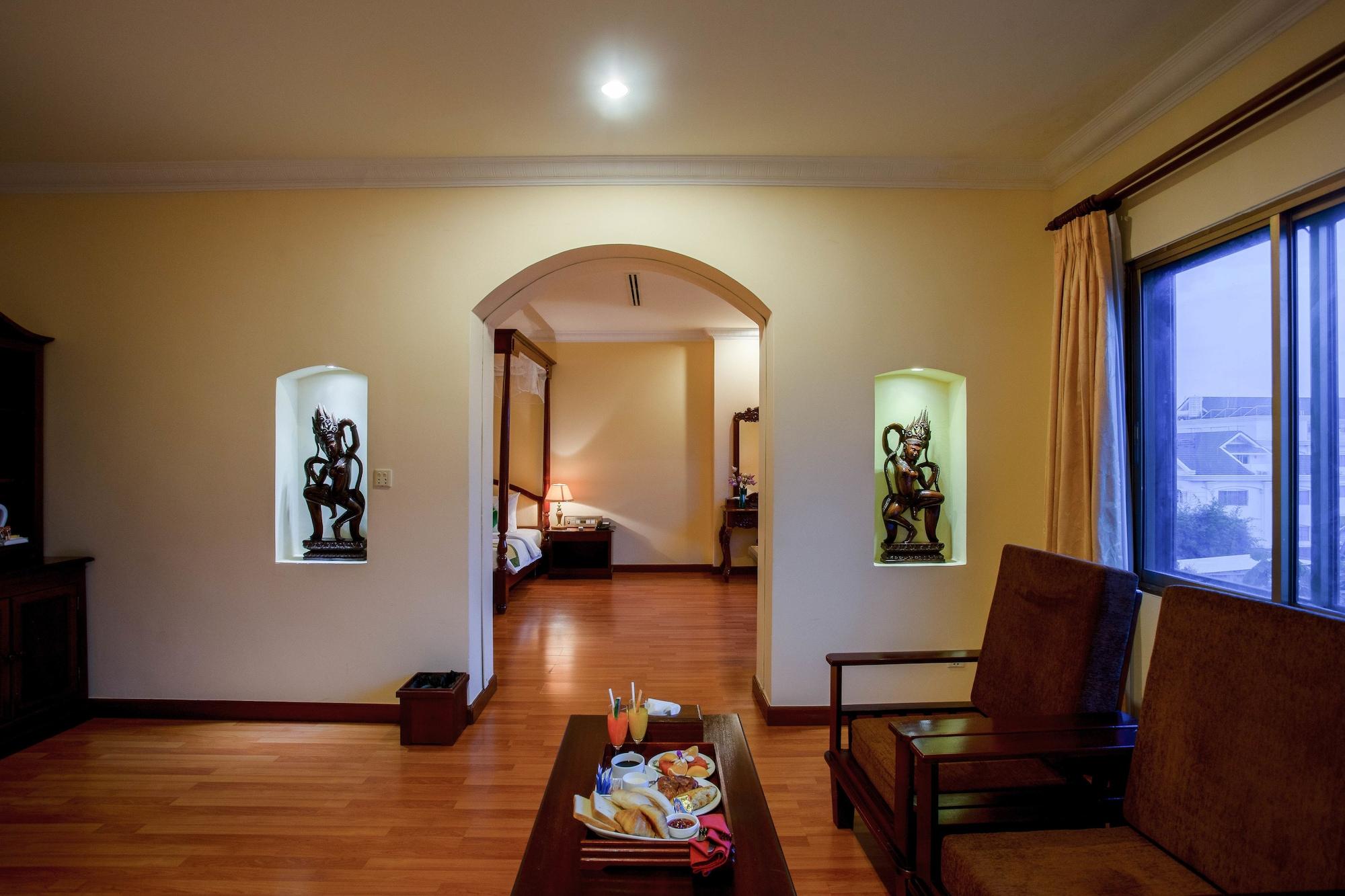 Khách sạn Baitong Heritage 4*